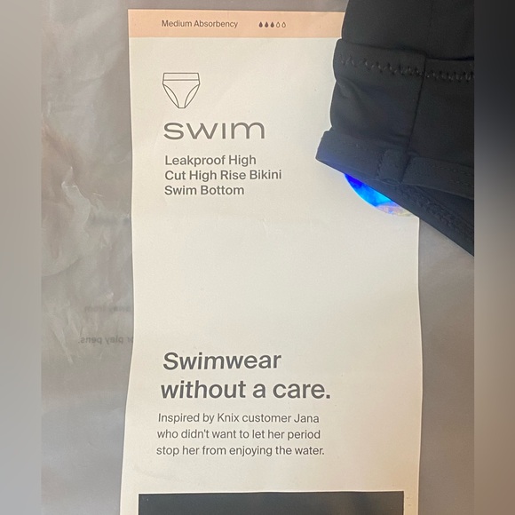 Knix Swimwear - Bikini Top & High Cut Bikini Bottoms - Picture 5 of 6